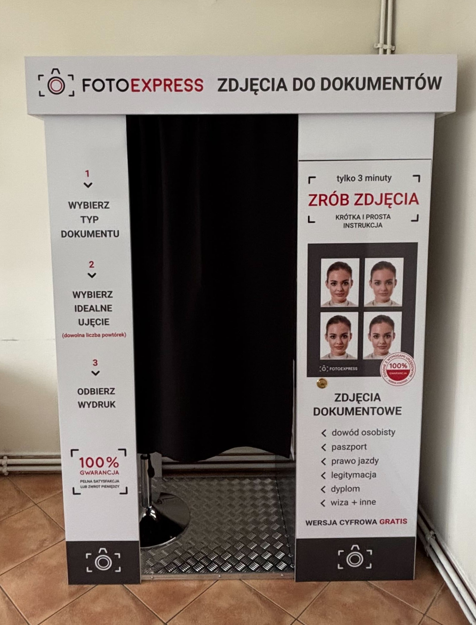 Nowoczesna fotobudka PhotoAiD w Urzędzie Gminy Zakrzówek